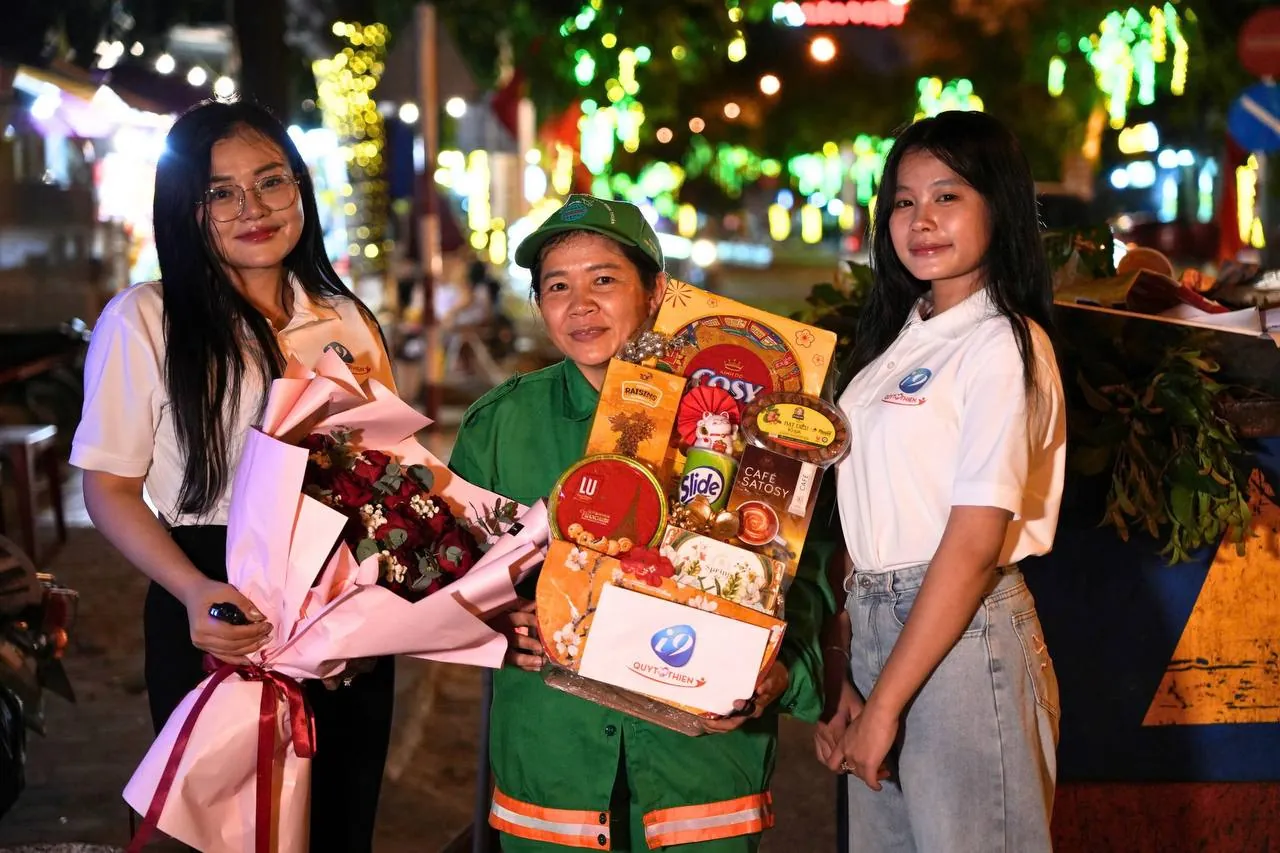 Biểu tượng email hỗ trợ