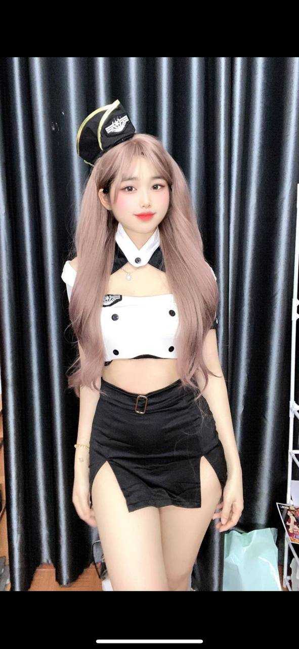 Hình ảnh minh họa đội ngũ hỗ trợ khách hàng của MOT88 sẵn sàng giải đáp thắc mắc